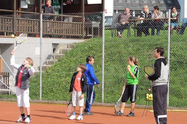Ferienpass - Tenniskurs